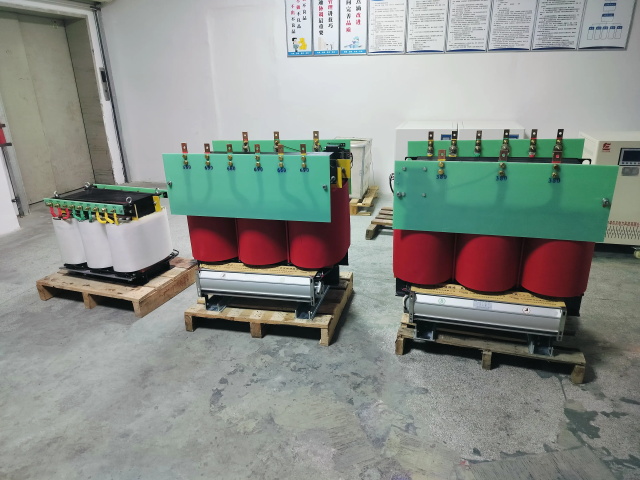 宝清KS11-1000KVA矿用变压器